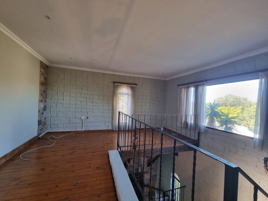 4 Bedroom Property for Sale in Table View Western Cape